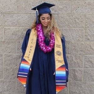 Meet your Posher, Adriana